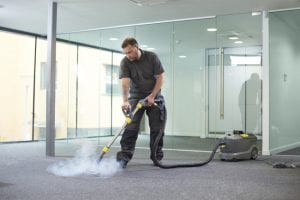 Shampooing vs. Steam Cleaning Carpets